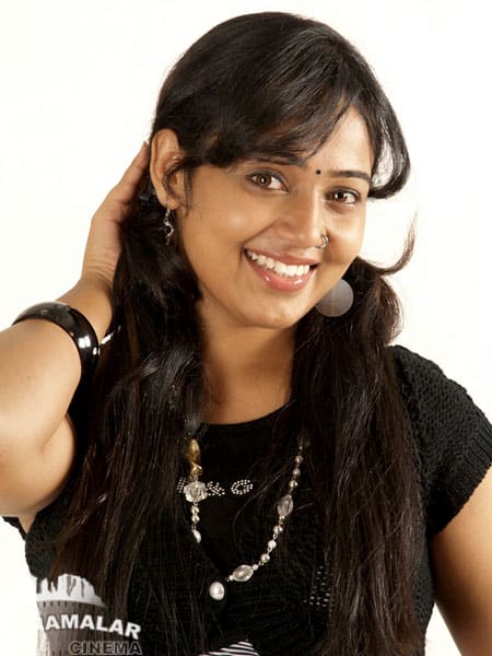 நீனு கார்த்திகா