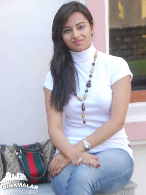 இஷா சாவ்லா