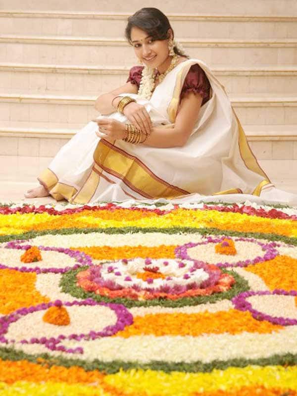 பூஜா (Kadhalil S.eppadi)