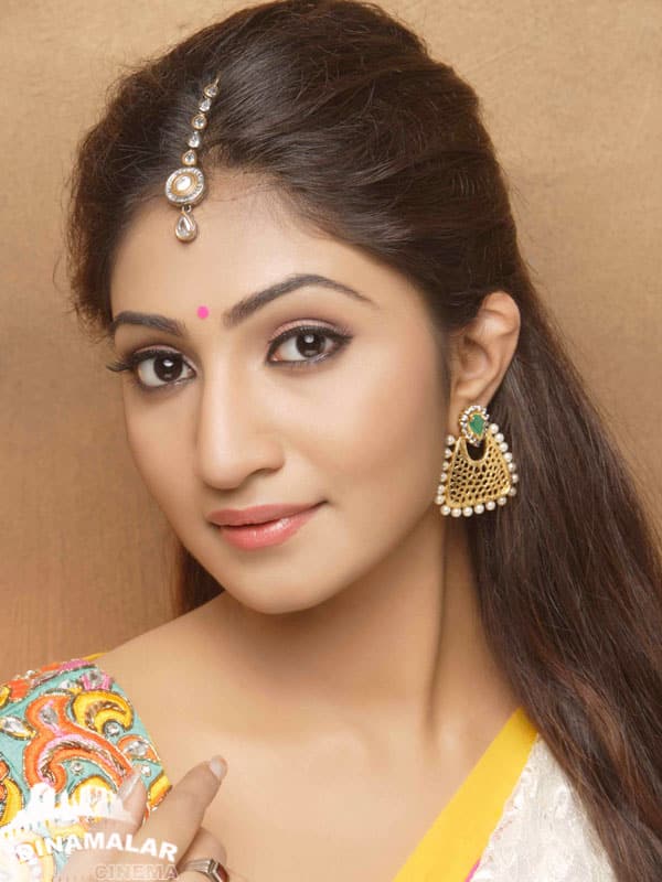 பொம்மு லெக்ஷ்மி