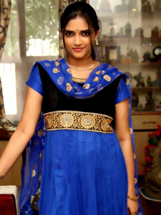வசுந்தரா