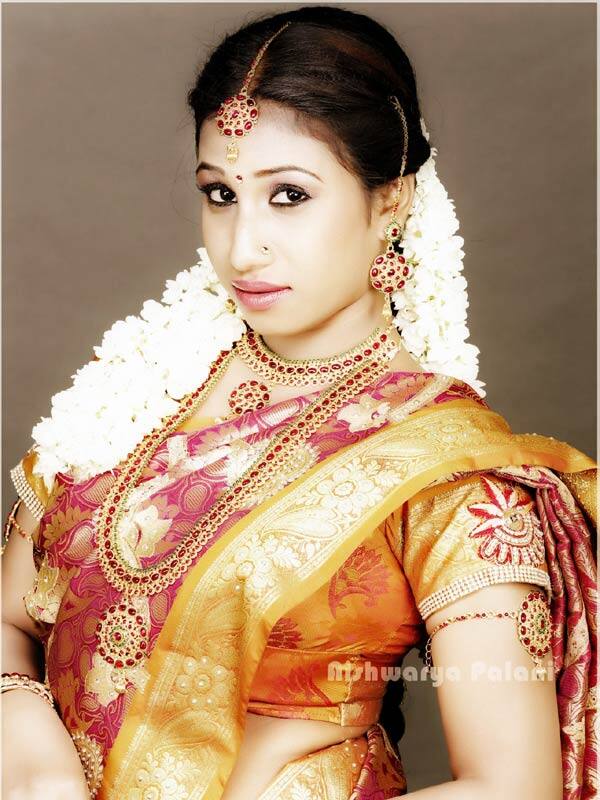 ஐஸ்வர்யா பழனி