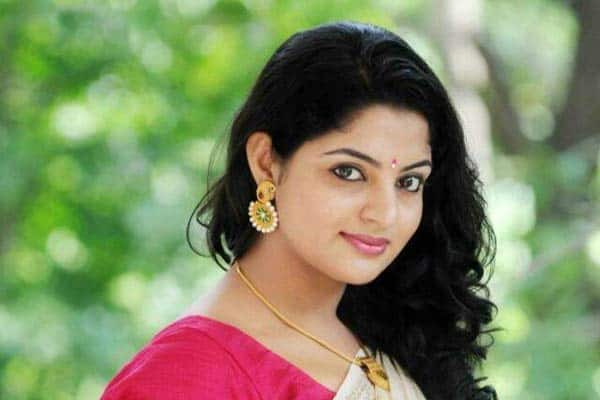 நிக்கிலா விமல்
