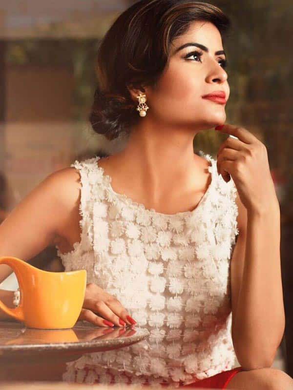 ஜிஹானா வசிஸ்த்