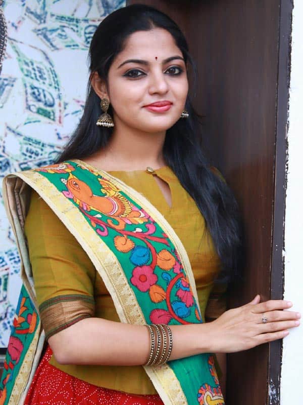 நிக்கிலா விமல்