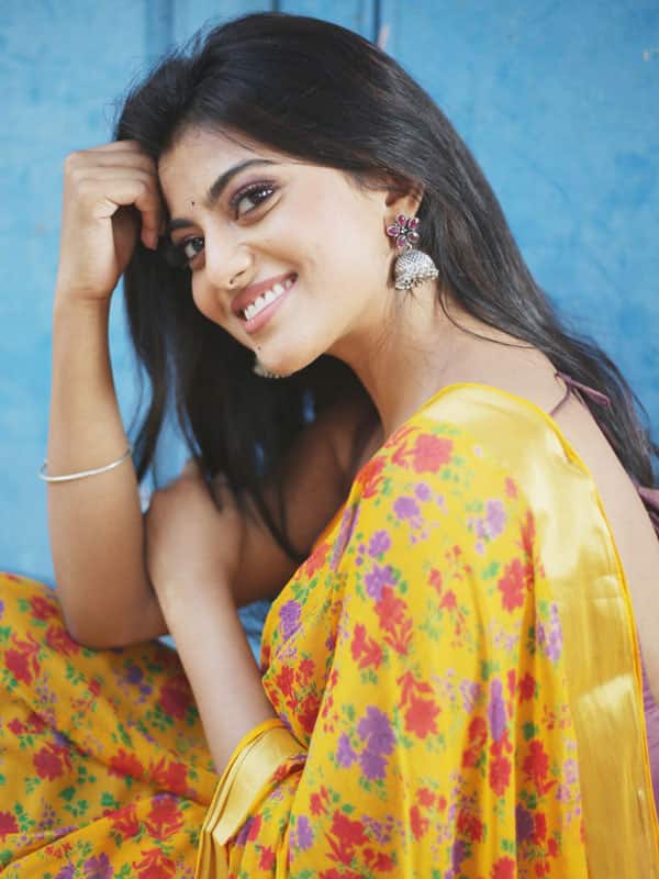 ஆனந்தி