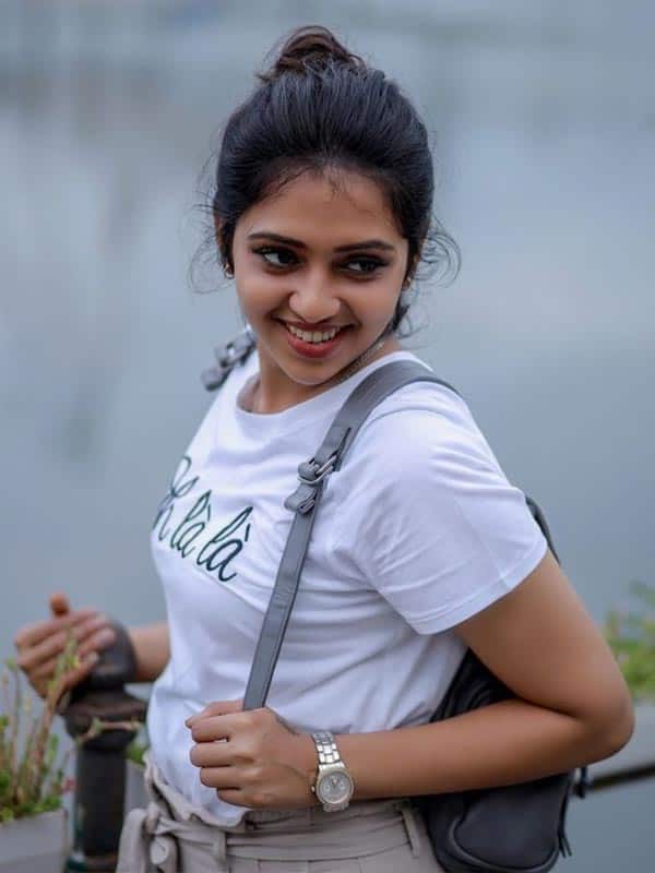 லட்சுமி மேனன்