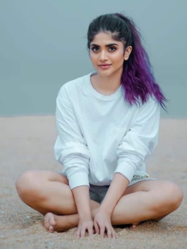 மேகா ஆகாஷ்