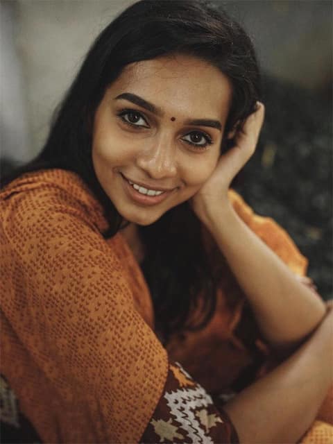 சஞ்சனா நடராஜன்