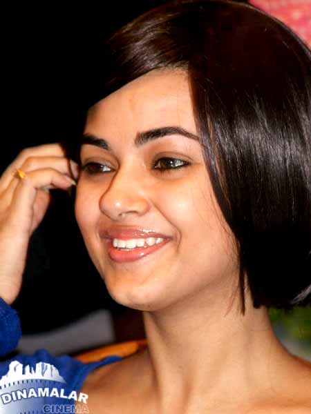 நிலா
