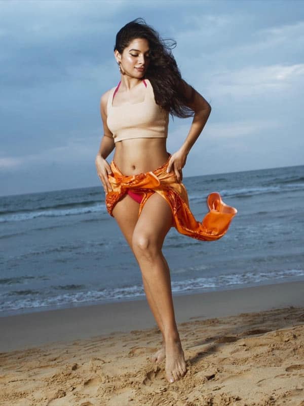 தன்யா ஹோப்