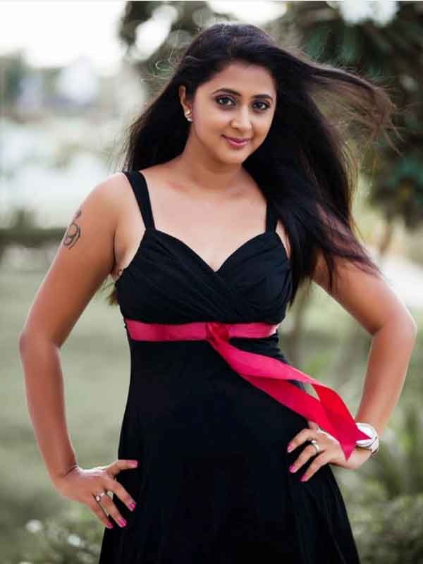 கனிகா