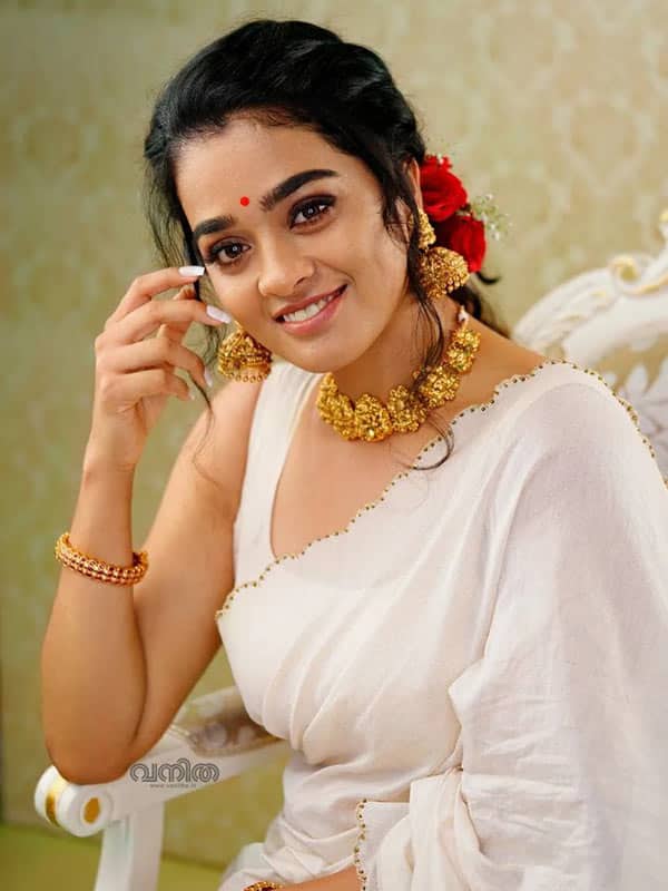 காயத்ரி சங்கர்