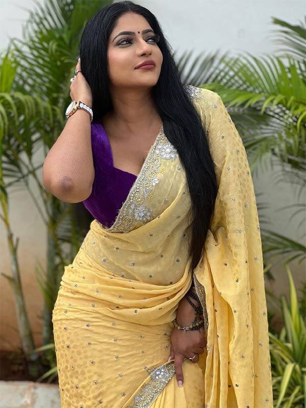 ரேஷ்மா பசுபுலேட்டி