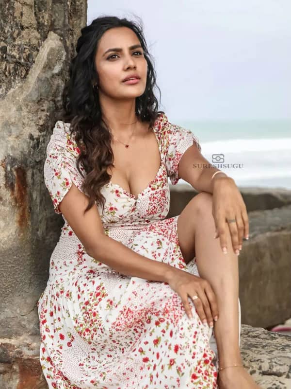 ப்ரியா ஆனந்த்