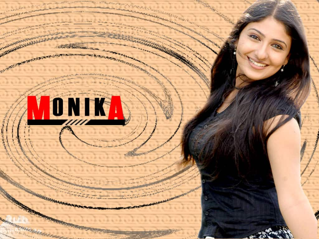 Tamil Actress Wall paper monika