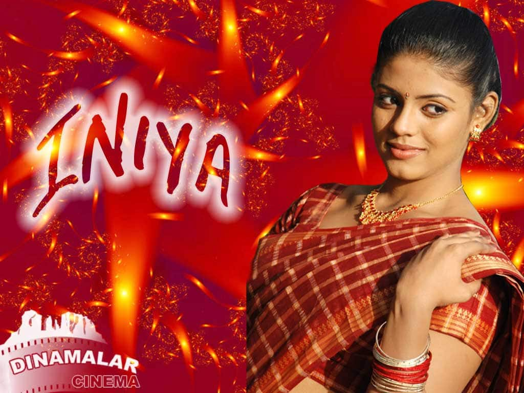 Tamil Actress Wall paper Iniya