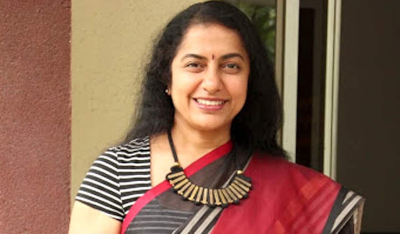 சினிமாவில் 40 வருடங்களை நிறைவு செய்த சுஹாசினி