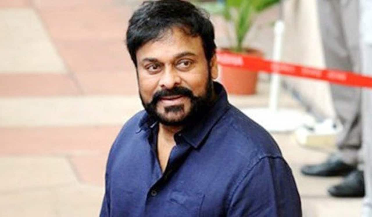 சிரஞ்சீவி படத்திற்கு பிரம்மாண்ட கோயில் செட்