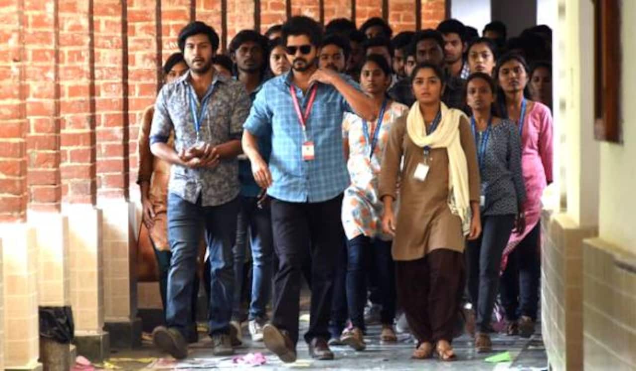 தெலுங்கில் 2ம் இடம் பிடித்த மாஸ்டர்