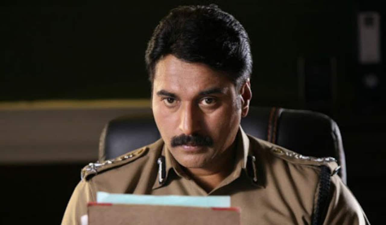 மும்மொழியில் உருவாகும் படத்தில் போலீஸ் அதிகாரியாக ரகுமான்