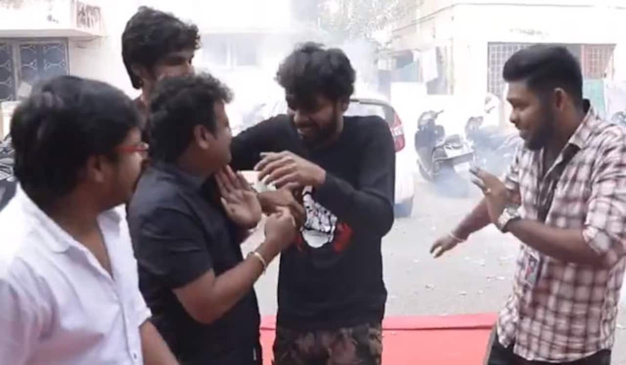 பழனிசாமி பாய்ஸ்