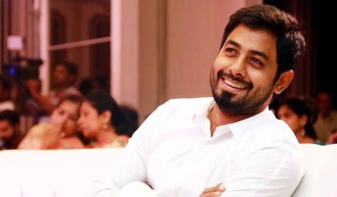 தரம் தாழ்ந்த விமர்சனம் : ஆரி வேதனை