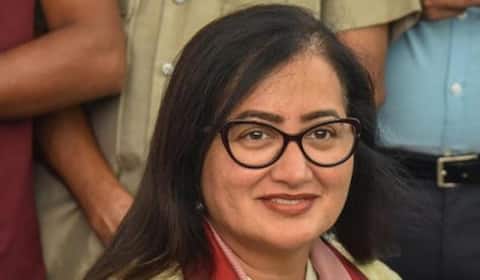 மகன் படப்பிடிப்பிற்காக அதிகாரத்தை பயன்படுத்தவில்லை ; சுமலதா எம்.பி விளக்கம்