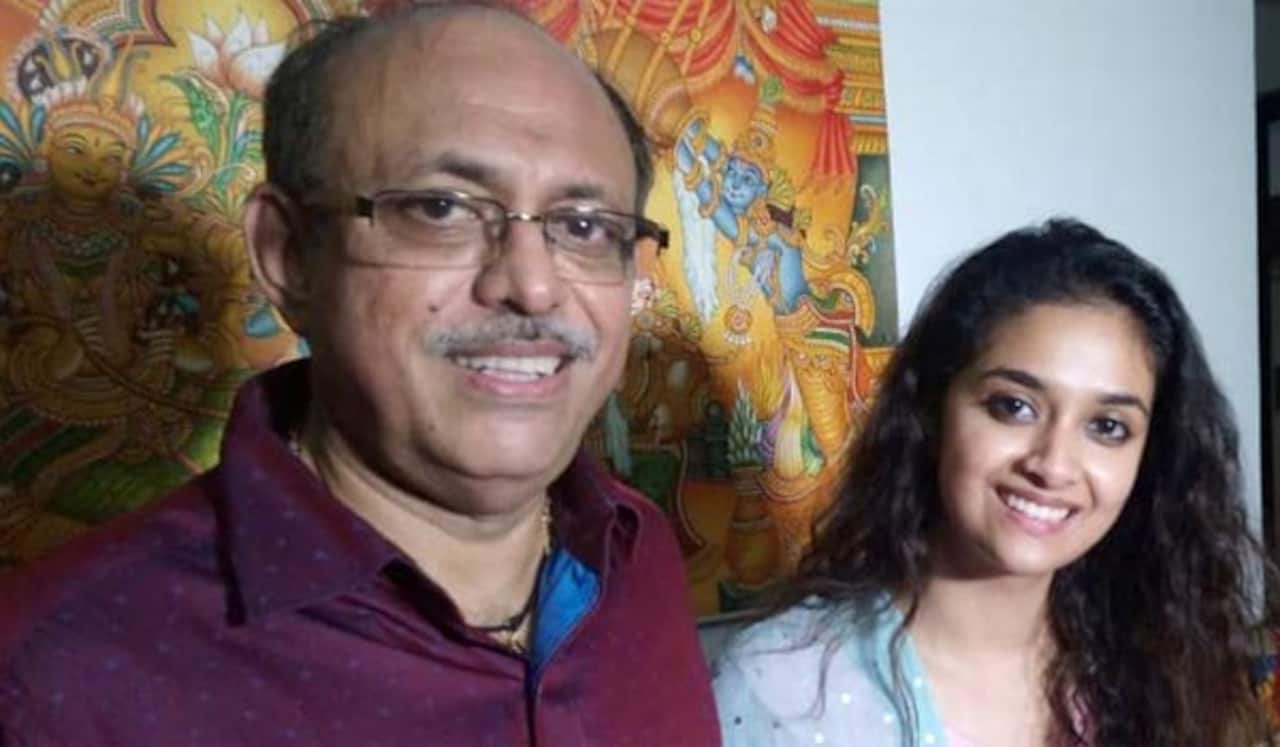 அப்பா தயாரிப்பில் நடிக்கும் கீர்த்தி சுரேஷ் நெகிழ்ச்சி