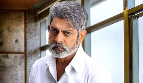 சொந்தக் குரலில் பேசும் ஜெகபதி பாபு