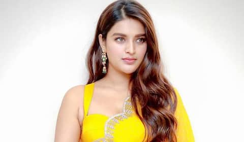 ஐந்து மொழி படத்தில் நிதி அகர்வால்