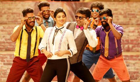 காதலும், காமெடியும் கலந்த டைட்டானிக்