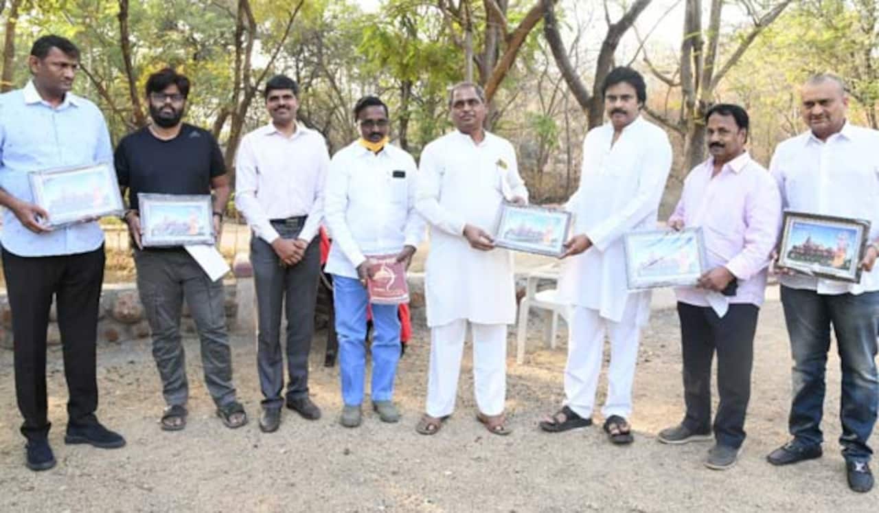 ராமர் கோவில் - பவன் கல்யாண் தயாரிப்பாளர்கள் நன்கொடை