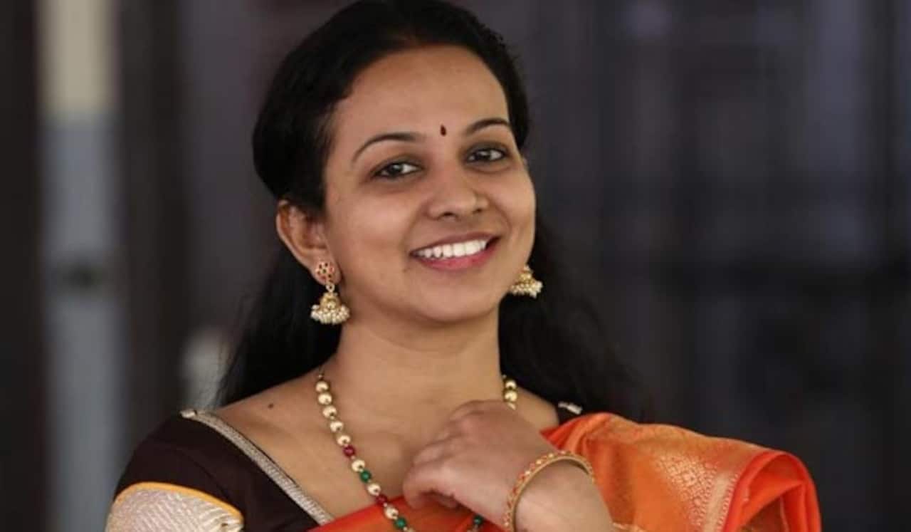மீண்டும் வருகிறார் தூத்துக்குடி புகழ் கார்த்திகா