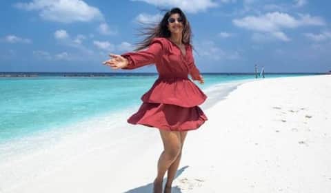 மாலத்தீவில் ஓய்வெடுக்கும் ஐஸ்வர்யா ராஜேஷ்