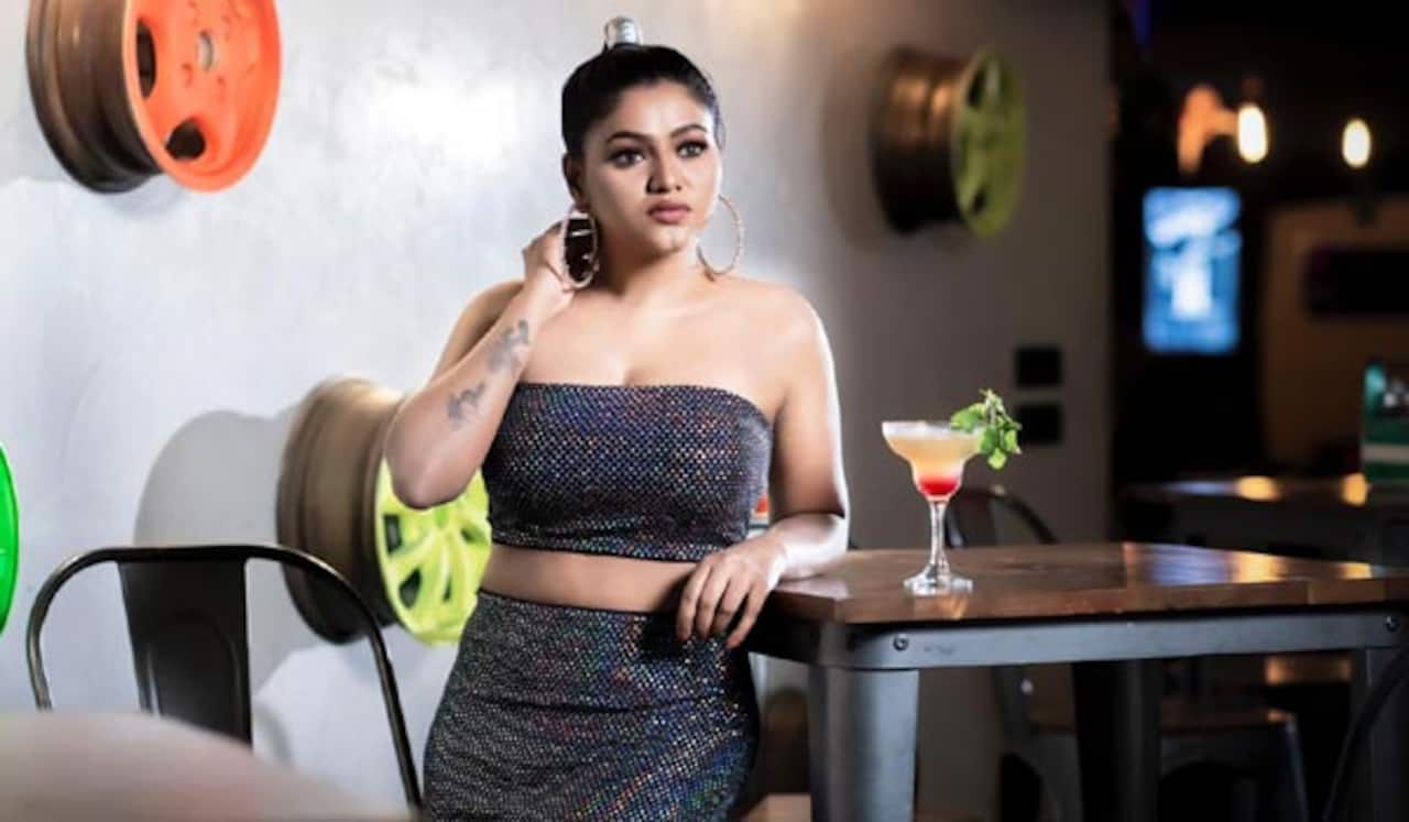 ஹீரோக்களுடன் சமரசம் இல்லாவிட்டால் நிராகரிப்பு : ஷாலு ஷம்மு வேதனைப் பதிவு