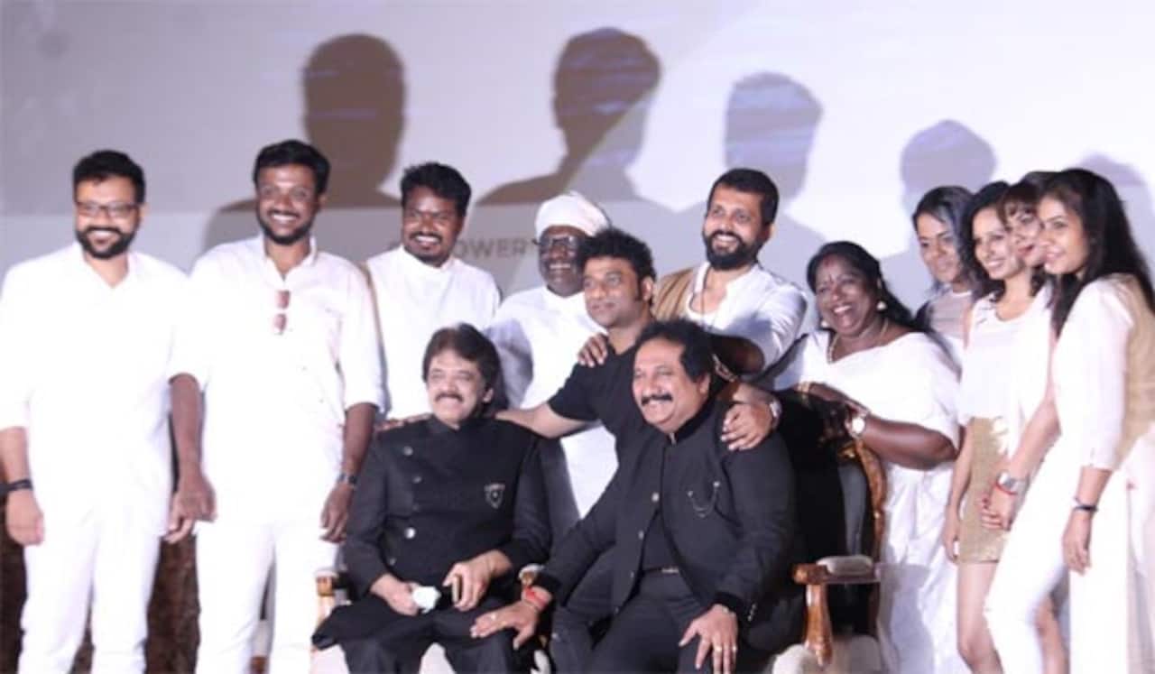 இசை ரியாலிட்டி ஷோவில் இது புதுசு : இசை நட்சத்திரங்கள் போட்டிபோடும் ஜீ தமிழின் ராக்ஸ்டார்