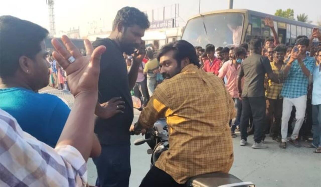 பத்திரிக்கையாளரிடம் ரகளை - விஜய் சேதுபதி படப்பிடிப்பில் சலசலப்பு