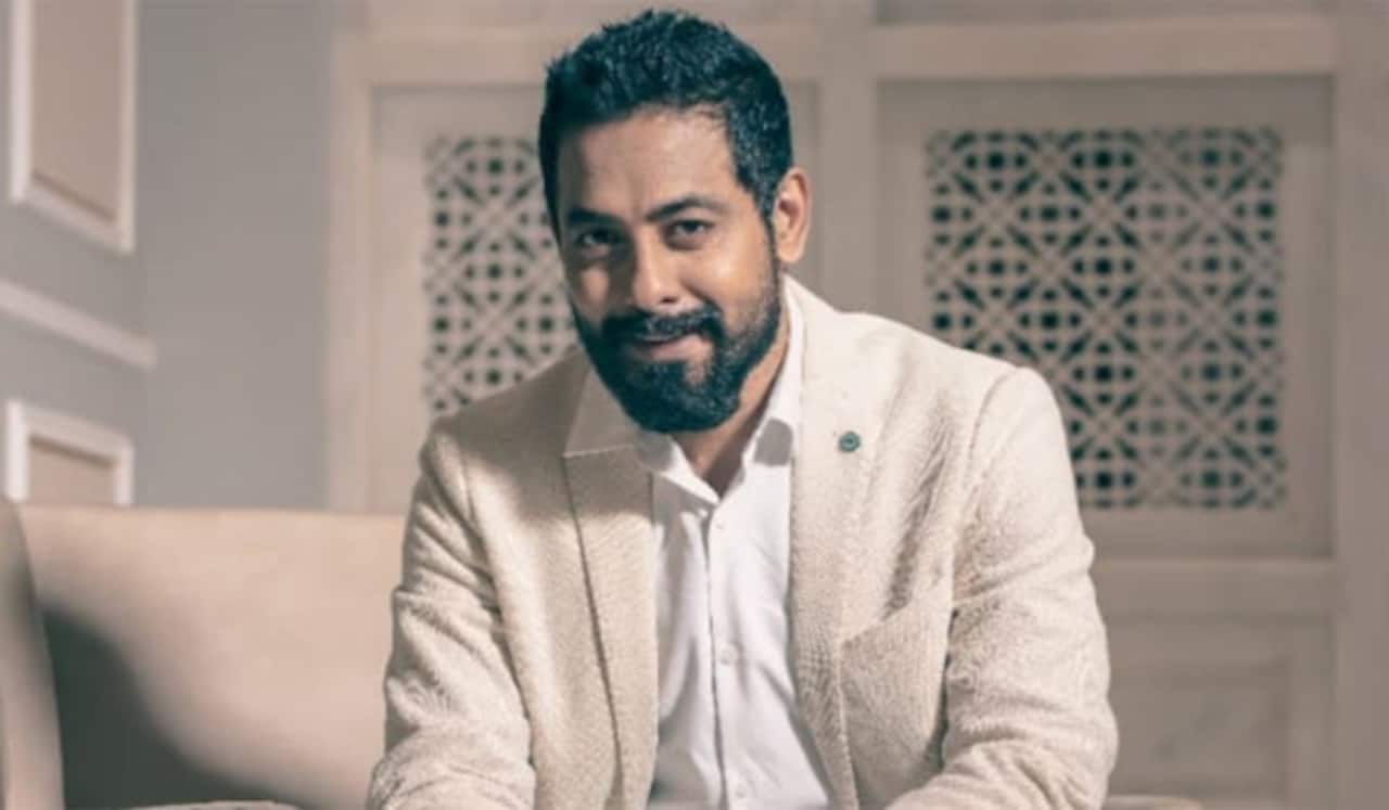 ஆரியின் மாஸ் அறிவிப்பு
