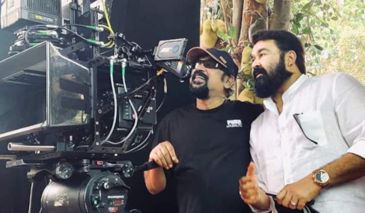 3டியில் படமாகும் பாரோஸ் : சந்தோஷ் சிவன் வெளியிட்ட புகைப்படம்