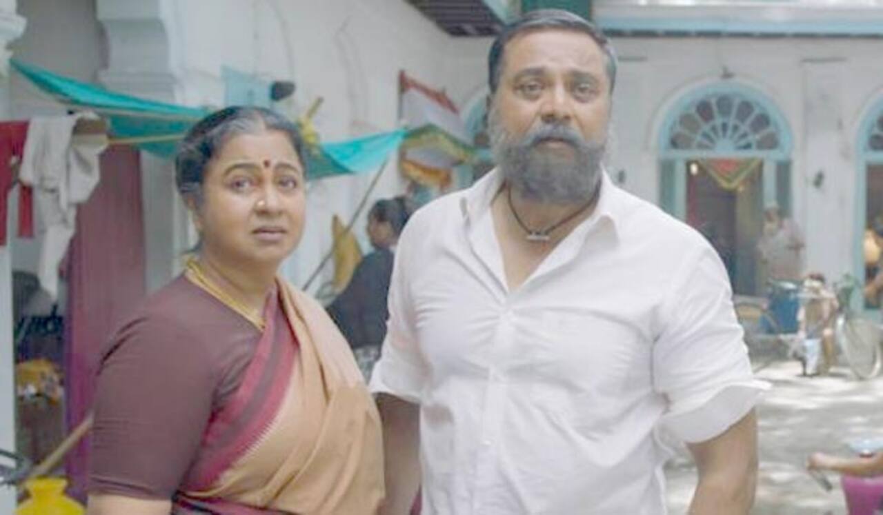 செக் மோசடி: சரத்குமார் சிறை தண்டனை நிறுத்தி வைப்பு: ராதிகாவுக்கு பிடிவாரண்ட்