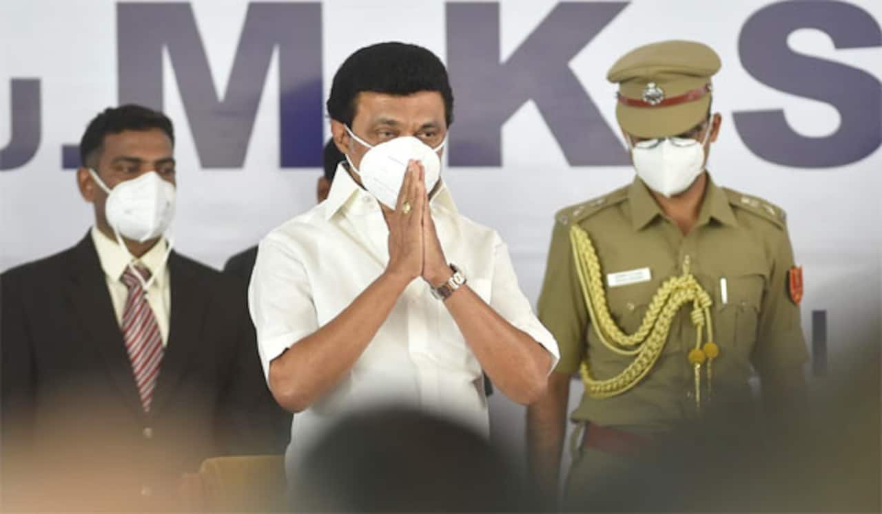 முதல்வர் நிவாரண நிதி - யார் ஆரம்பித்து வைப்பார்கள் ?
