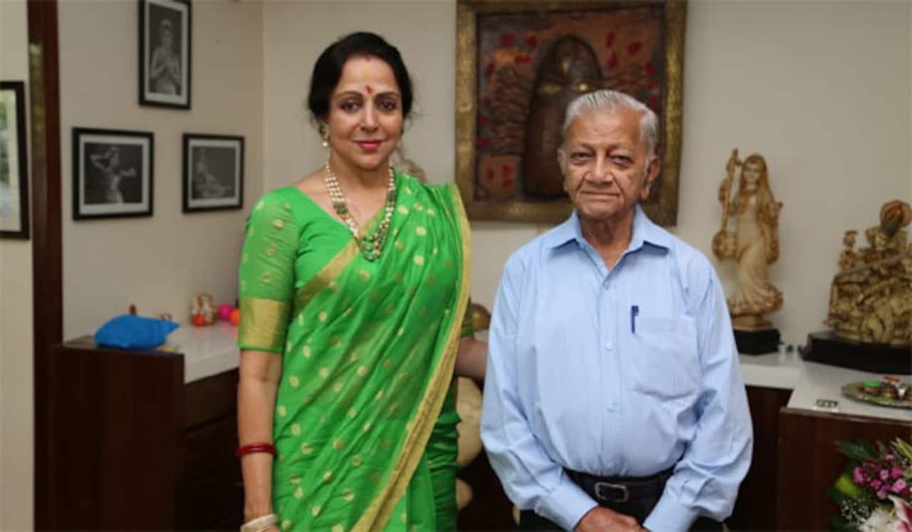 40 வருட செகரெட்டரி கொரோனாவால் மரணம் : ஹேமமாலினி உருக்கம்