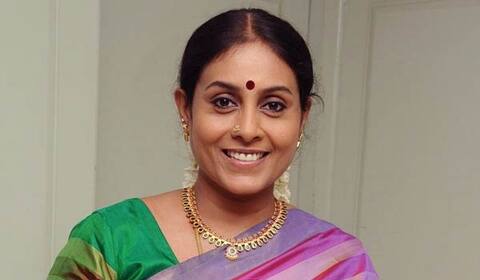 கொரோனாவை தடுக்க டபுள் மாஸ்க் போடுங்க: சரண்யா வேண்டுகோள்