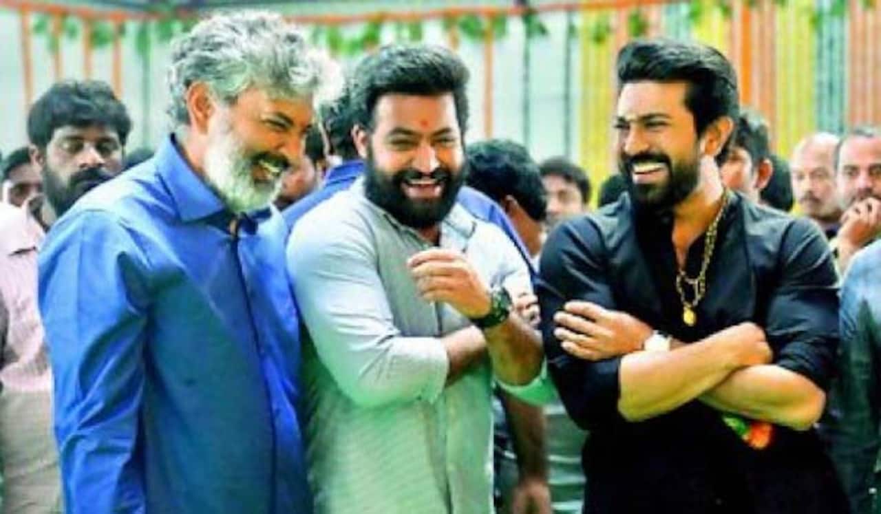 ஒரே பாடலை ஒரு மாதம் படமாக்க ராஜமவுலி திட்டம்