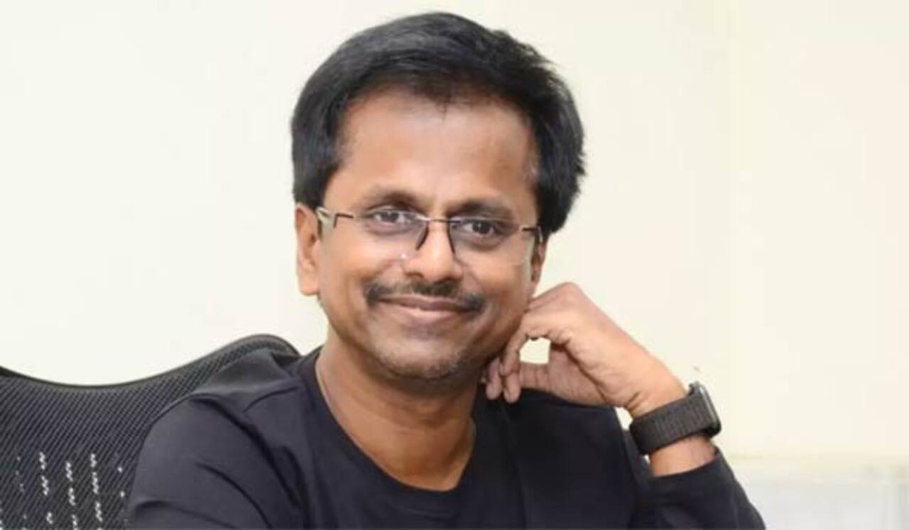 ஷங்கர், லிங்குசாமி வழியில் ஏஆர்.முருகதாஸ்