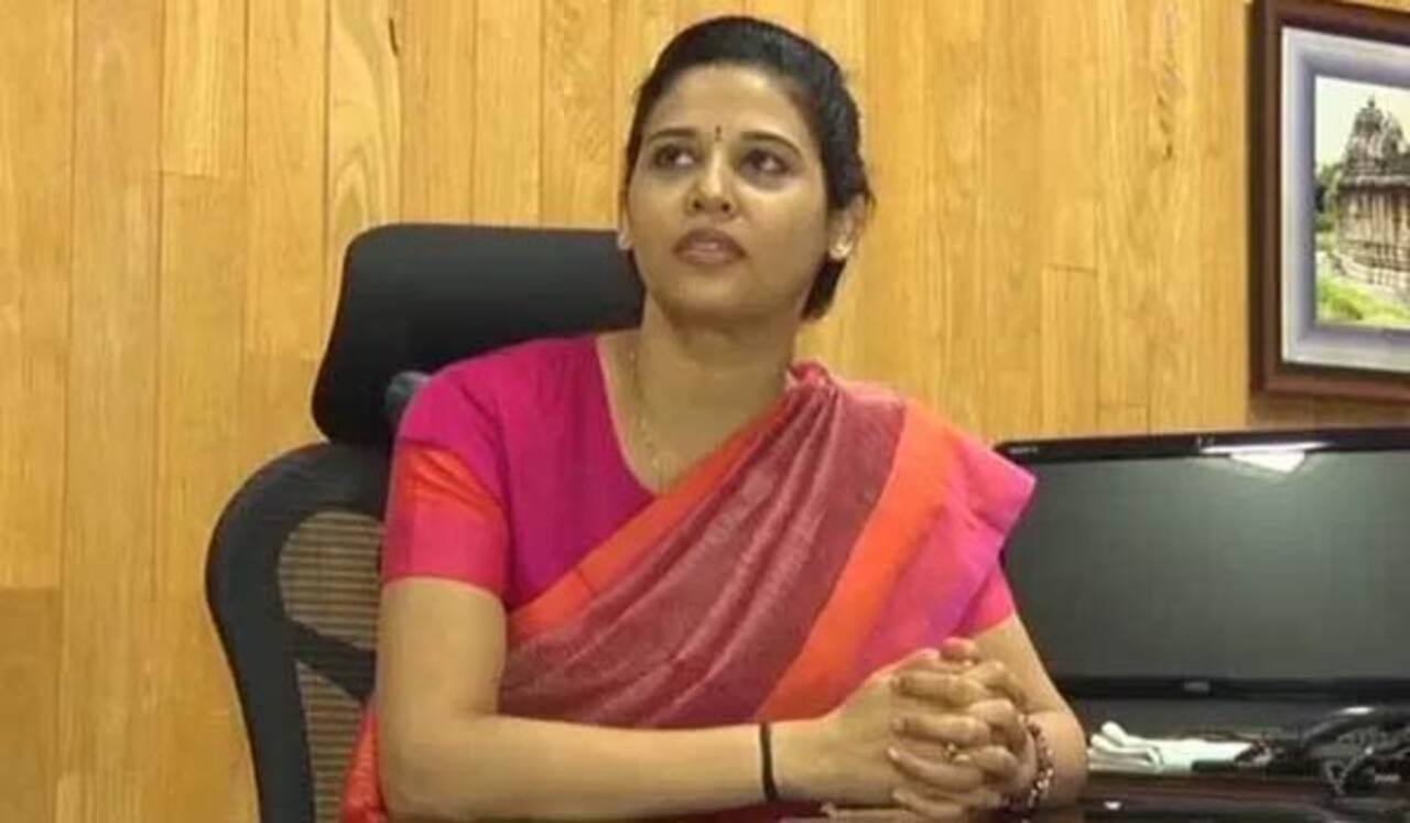 சினிமா ஆகிறது அதிரடி அதிகாரி ரோகினி சிந்தூரி வாழ்க்கை