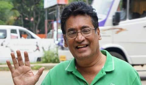 நடிகை ஜோதி மீனாவின் தந்தை மறைவு