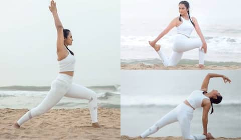 பீச்சில் யோகா போட்டோசூட் நடத்திய ரம்யா பாண்டியன்