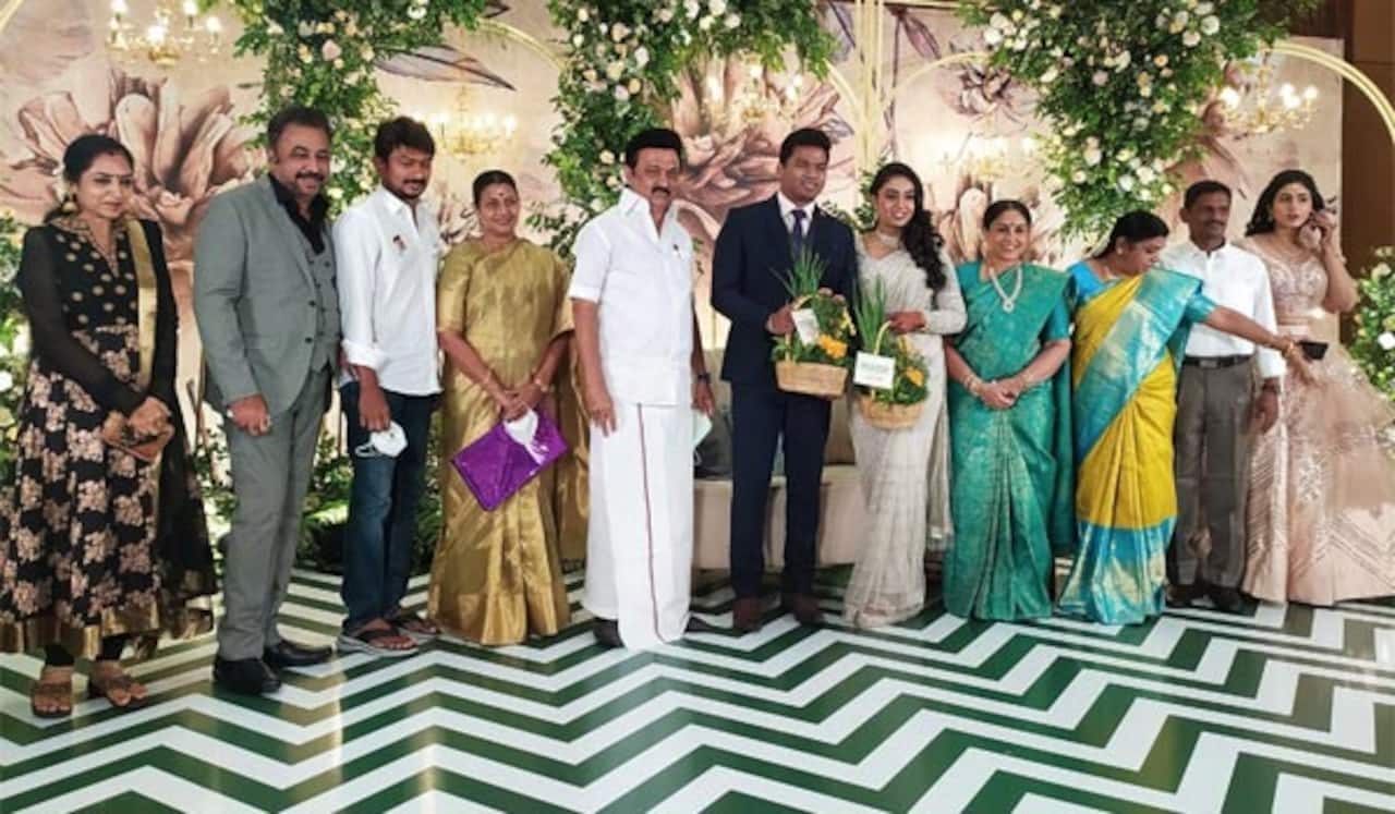 சரண்யா - பொன்வண்ணன் மகள் திருமணம் - முதல்வர் வாழ்த்து